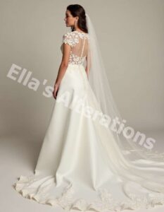 Timeless vintage lace dress