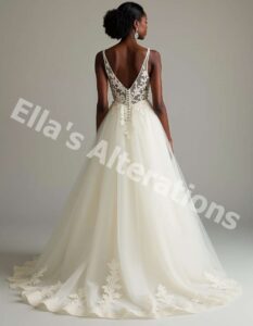 Vintage-inspired lace wedding dress