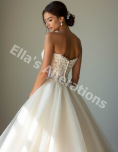 Sweetheart Neckline Back