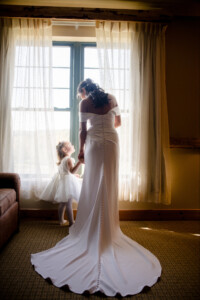 Elegant steps down aisle